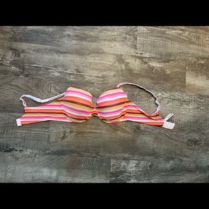 Brand New Victoria’s Secret 40D t-shirt bra